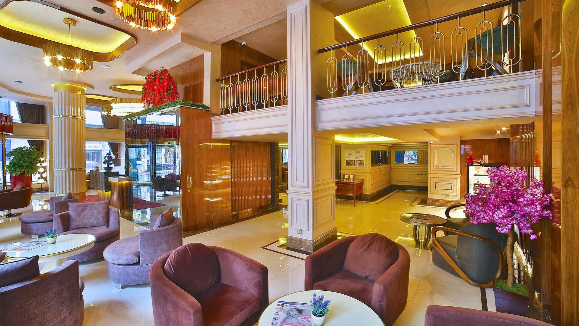 Beethoven Premium Otel 4*